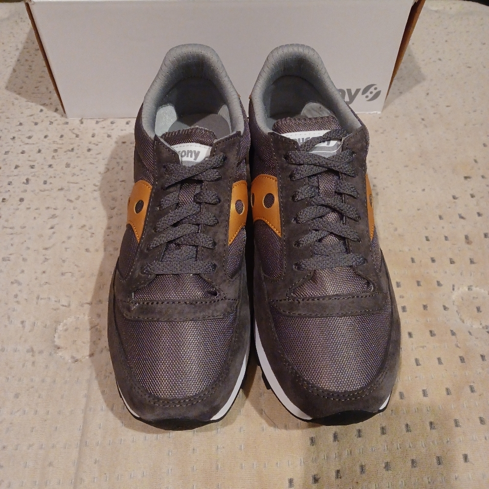 Saucony Women's Gray and Gold Athletic Shoes - Picture 4 of 6